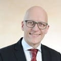 Dr. Karsten Junius