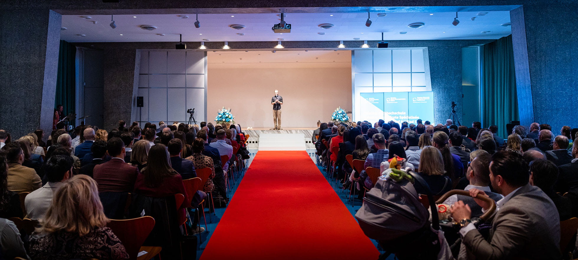 Kalaidos FH Winter-Diplomfeier 2023 - Ausbildung