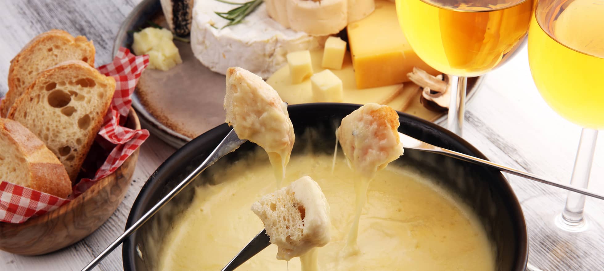 Journal Club Careum Hochschule zum Thema Fondue und Wein