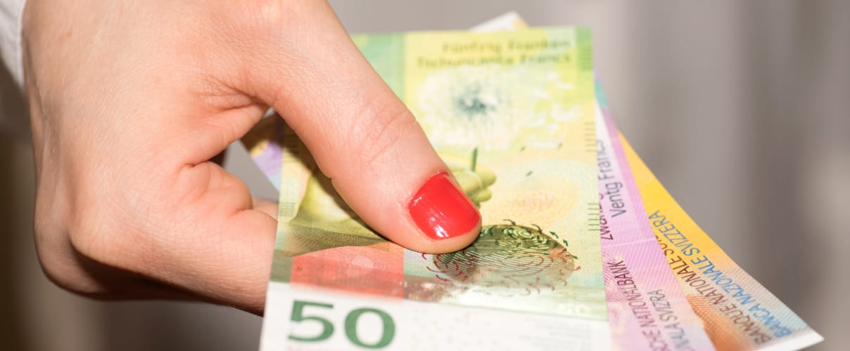 Frauen verdienen in der Schweiz durchschnittlich knapp 20 Prozent weniger als Männer 