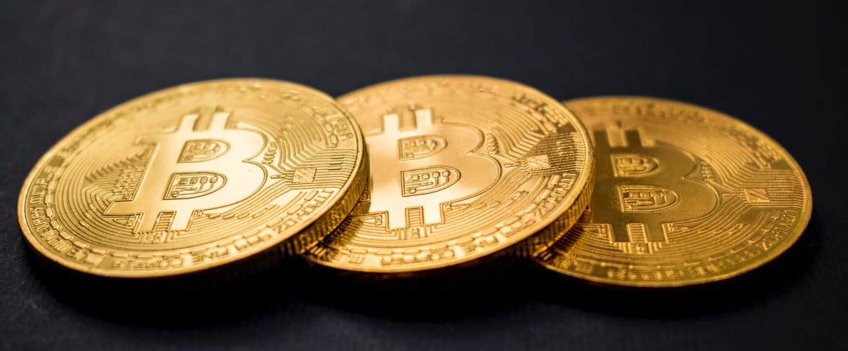 Drei Bitcoin Token