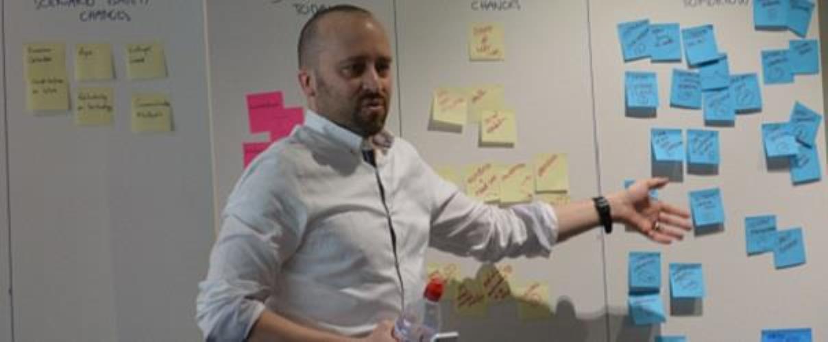 Matthias Koller präsentiert im UBS Innovation Lab Matthias Koller präsentiert im UBS Innovation Lab