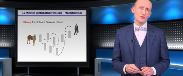 Screenshot zum Videobeitrag Kann man von Pferden Führung lernen